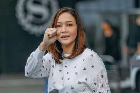 Seperti Nirina Zubir Para Artis Ini Juga Jadi Korban Mafia Tanah Maia