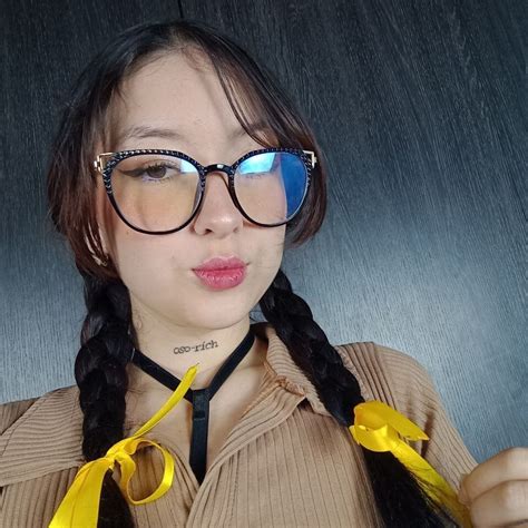 Modelka Christine sol na kameře živá sex show a chat zdarma Stripchat