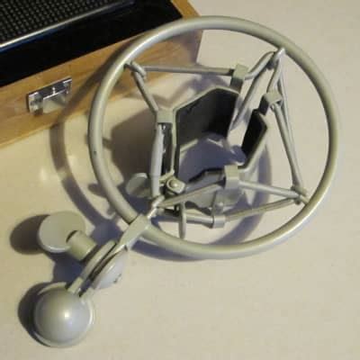 NUDE Dual Ribbon Microphone NUDE Rectangle Reverb