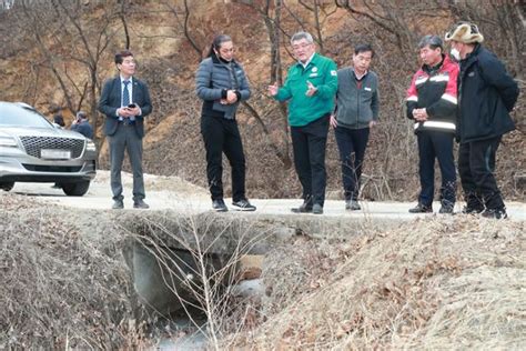 33일간 현장 강행군 군정 해답을 찾다 김학동 예천군수 한국일보