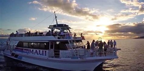 3 Best Maui Dinner Cruises Around The Islands - Reviews and Guide