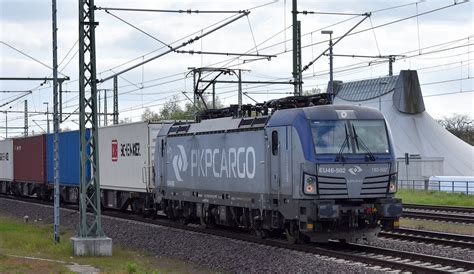 PKP CARGO S A Warszawa PL Mit Ihrer EU46 502 NVR Nummer 91 51