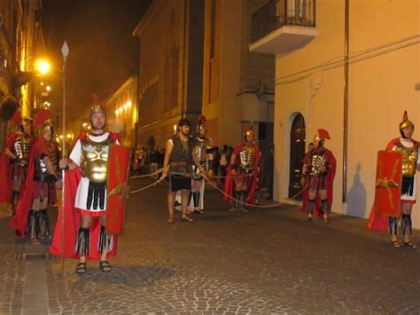 Sacra rappresentazione in piazza per il Venerdì Santo Orvietonews it