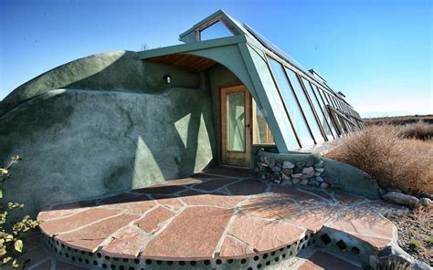 Project Gridless 12 Examples Of Earthship Off Grid Architecture