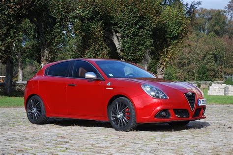 Essai ALFA ROMEO Giulietta QV 240ch Motorlegend