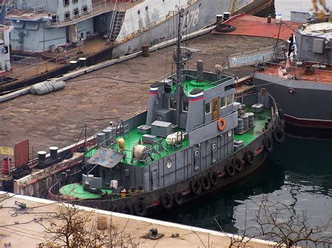 Рейдовый буксир РБ-247 Черноморского флота