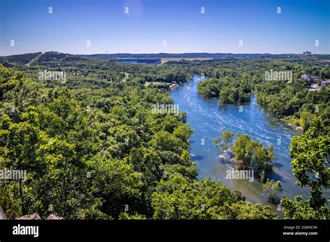 Ozark mountain lake hi-res stock photography and images - Alamy