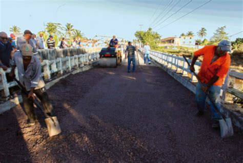 Ponte que desabou é liberada e Governo anuncia construção de casas