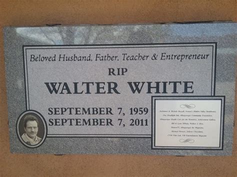 Grave of Walter White - Atlas Obscura