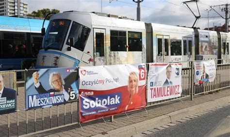 Kto jest zobowiązany usunąć materiały wyborcze