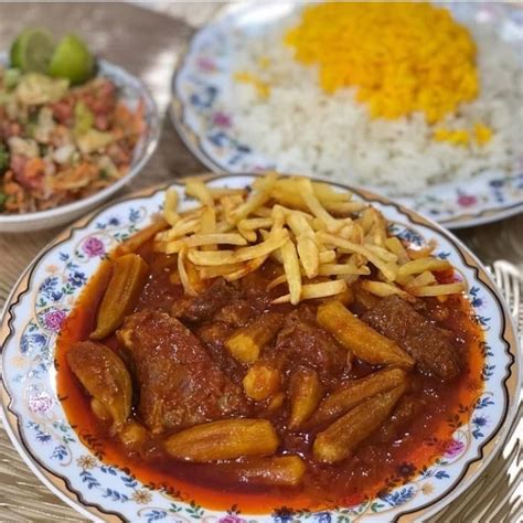 طرز تهیه خورش بامیه لذیذ و خوشمزه با گوشت گوسفندی به روش جنوبی