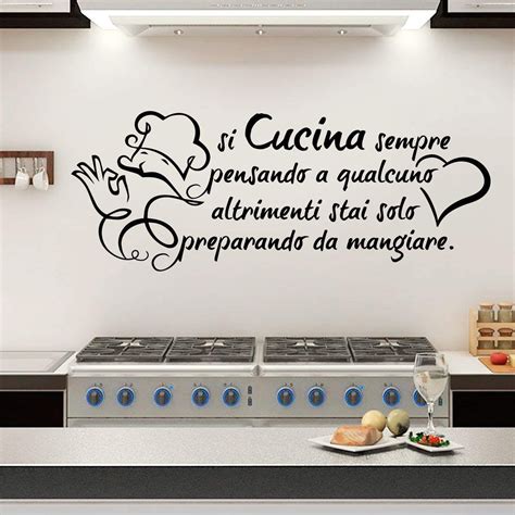 Wall Sticker Frase Si Cucina Sempre Pensando A Qualcuno Adesivi