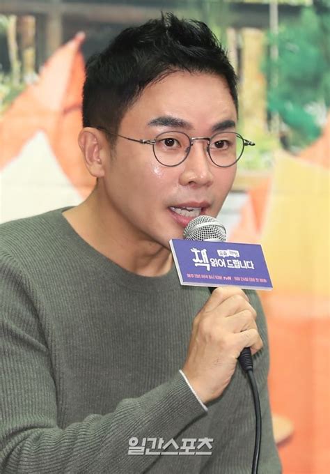 책 읽어드립니다 설민석 전현무·이적이 예능 첨가하는 역할 모바일 Jtbc뉴스