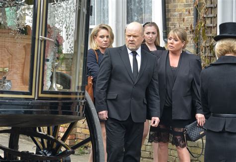 EastEnders spoiler: Peggy's funeral day sees emotions run high