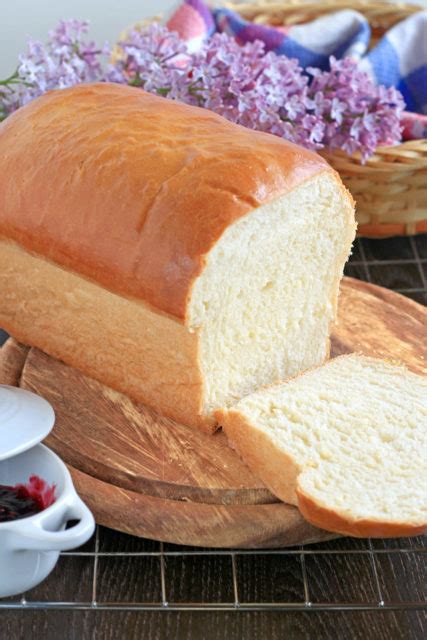 Soft And Fluffy White Bread Using Tangzhong Foxy Folksy