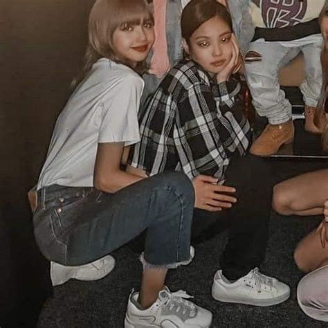 🤍 Jenlisa Coreana Fofa Blackpink Lgbt