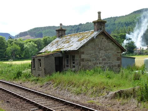 Mid Fearn Station SRDemus Flickr