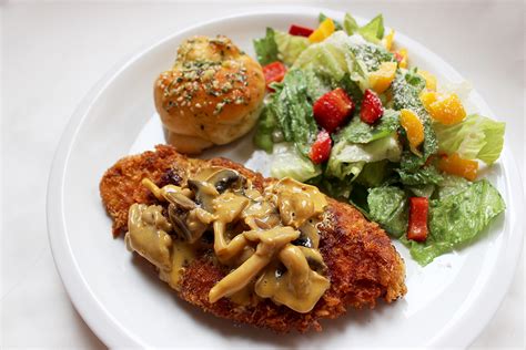 Chicken Schnitzel With Mushroom Sauce Cheerupbite