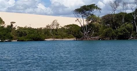 Mochileiros E Campistas Passeio De Barco No Rio Cocó Em Fortaleza Ceará