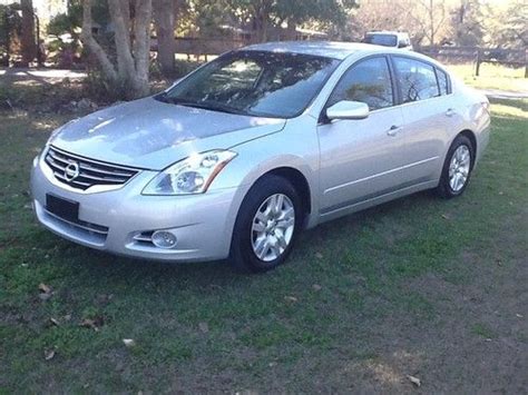 Sell Used Nissan Altima S Sedan Door L In Columbus Ohio