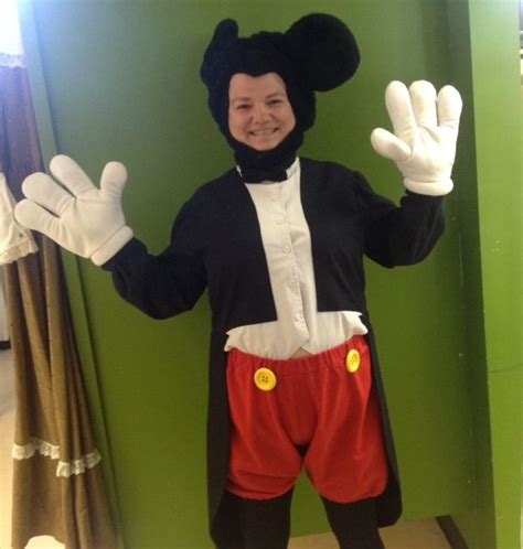 M-I-C-K-E-Y M-O-U-S-E #rental #costume #mascot #mickeymouse www ...