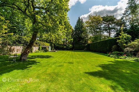 Ravensdale Road Ascot 5 Bed Detached House For Sale £2750000