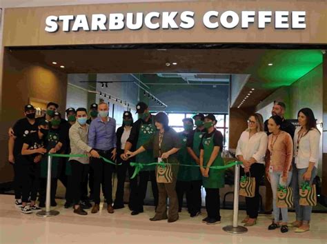 Starbucks inaugura primeira loja em Araçatuba