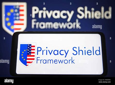 Privacy shield framework hi-res stock photography and images - Alamy