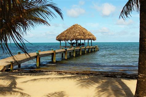 Best Beaches in Belize | Celebrity Cruises