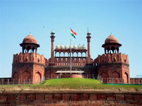 Amazing Mughal Monuments In Delhi Nativeplanet