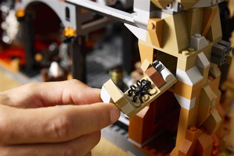 Herr Der Ringe Lego Bringt Saurons Festung Barad Dur Golem De