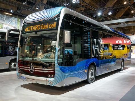 Fuel Cell Electric Bus: Advantages & Technology