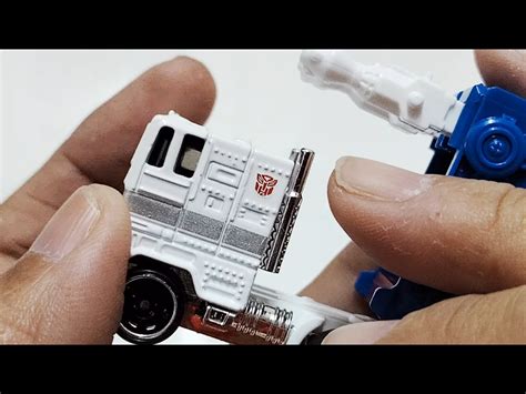 Hot Wheels Track Fleet Ultra Magnus In Hand Images Transformers News TFW
