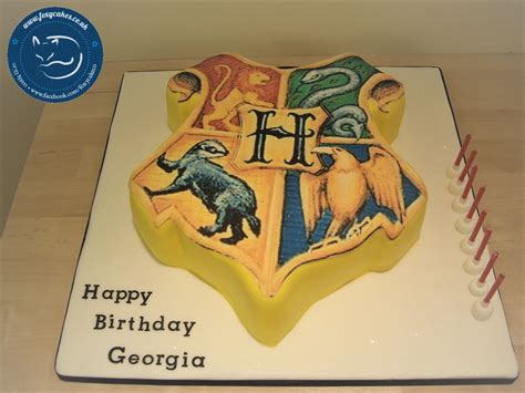 2d Hogwarts Shield Cake Made By The Foxy Cake Co Adult Birthday