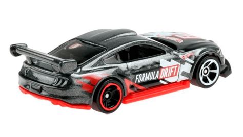 Машинка Базова Hot Wheels Formula Drift Custom 18 Ford Mustang GT Drift 1 64 GTB25 Black