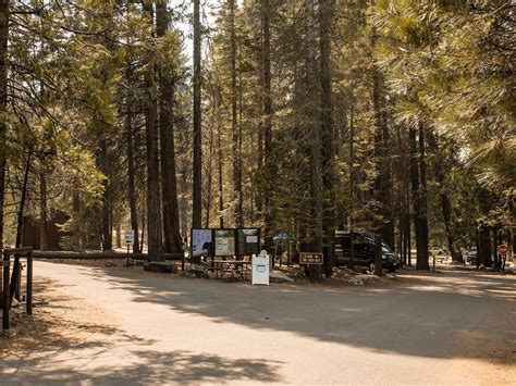 Cedar Grove Campground Kings Canyon Moraine Campground Peaks Conifers ...