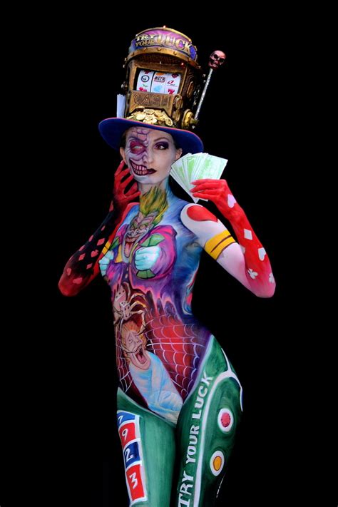 Dazzling Art Struts The Stage At This Year S World Bodypainting