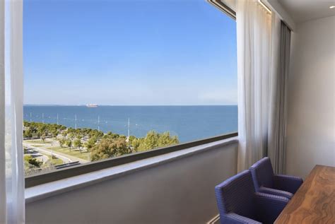 Deluxe Suite Sea View Makedonia Palace Mobile