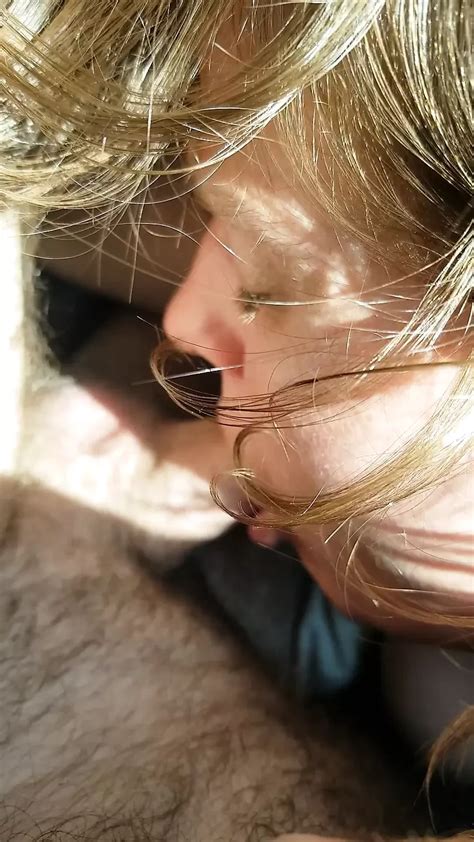 Amateur Close Up Blowjob With Cum In Mouth Feat Thelazycouple By FapHouse XHamster