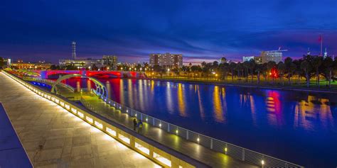 The Impact of the Tampa Riverwalk - Tampa Magazine