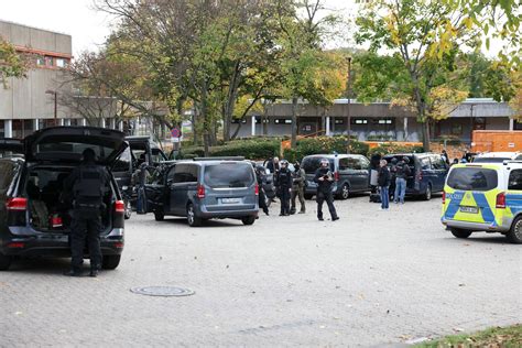 Siegburg Polizei Nach Amokalarm Im Großeinsatz Fotos