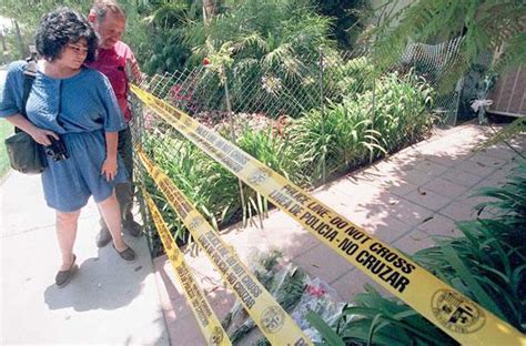 Nicole Brown Simpson And Ronald Goldman Crime Scene Photos