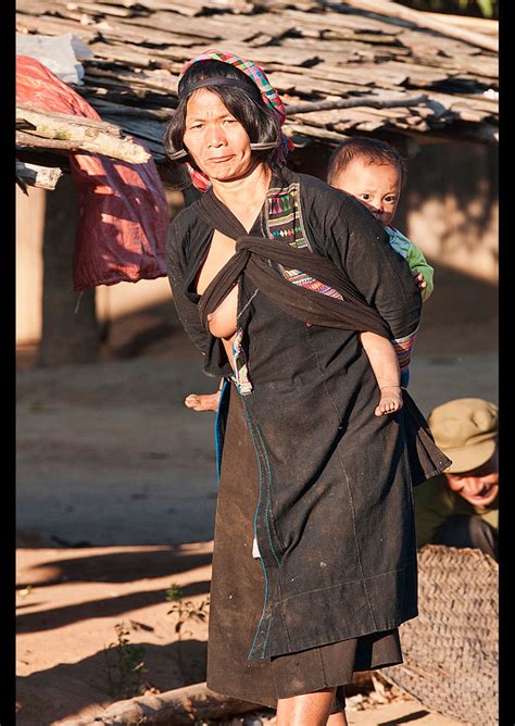 Portrait Of An Ethnic Akha Woman Phongsaly Laos Portrait Flickr