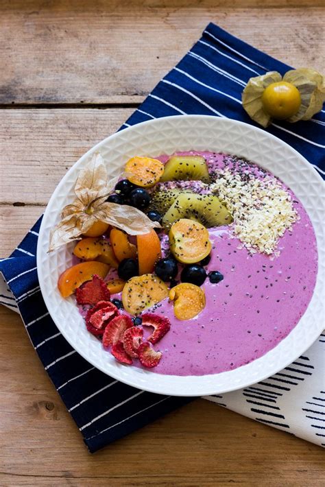 Brombeer Smoothie Bowl Mit Physalis Hirseflocken Und Chiasamen Receita