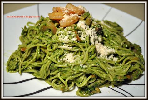 Bhalo Khabo Spinach Pesto Pasta With Shrimp