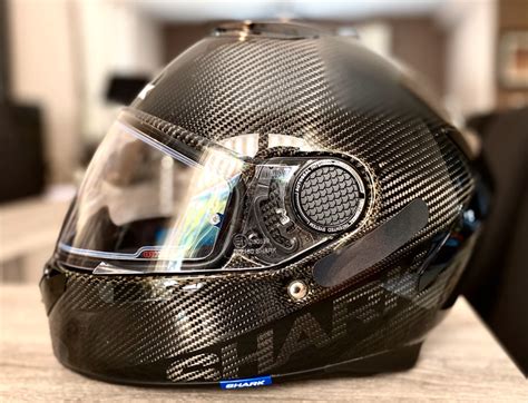 Les Meilleurs Casques Shark Moto Le Guide Ultime Des Motos Astuces