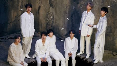 BTS Unveils Tracklist For Map Of The Soul 7 Teen Vogue