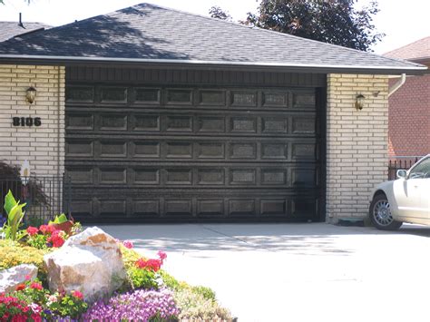 Main Characteristics of Hurricane Garage Doors - Garage Door Services