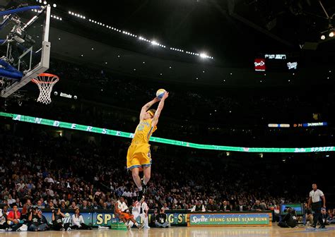 May This Compilation Of The Worst Dunk Contest Attempts Never Let Us