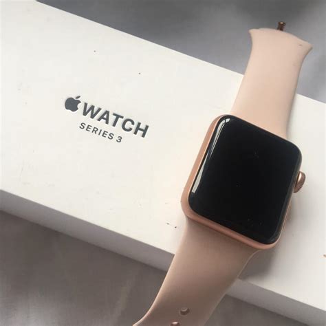 Rose gold Apple Watch, series 3 (38mm) | in Derby, Derbyshire | Gumtree